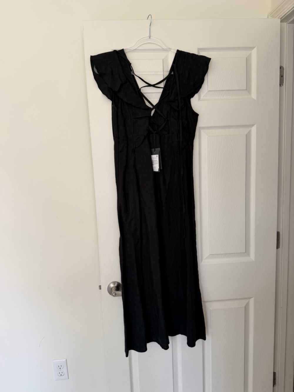 Linen Rails Black Women's Ruffle V-Neck Maxi Dress - Picture 3 of 7